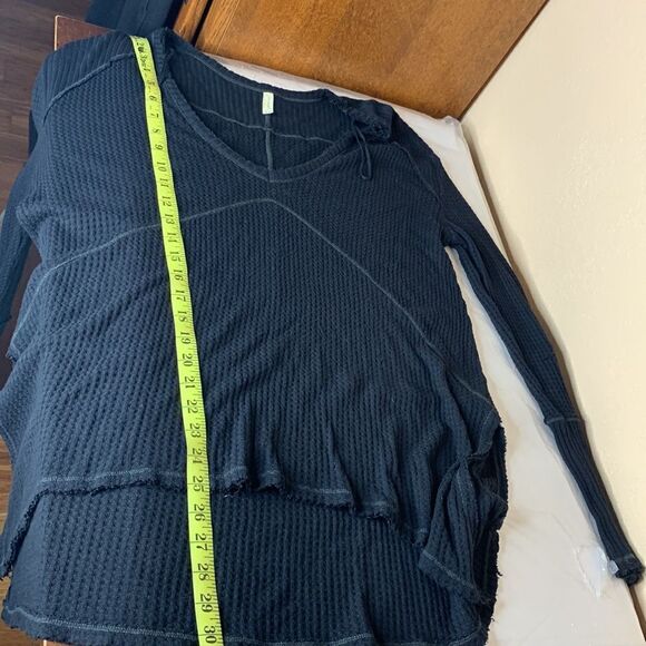 Free People Black Drippy Thermal Sunset Park Top Size Small - Picture 11 of 12